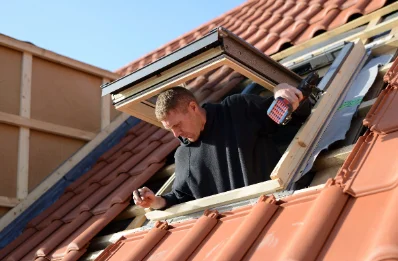 Pose de fenêtres de toit Velux à la Chapelle-Erbrée
